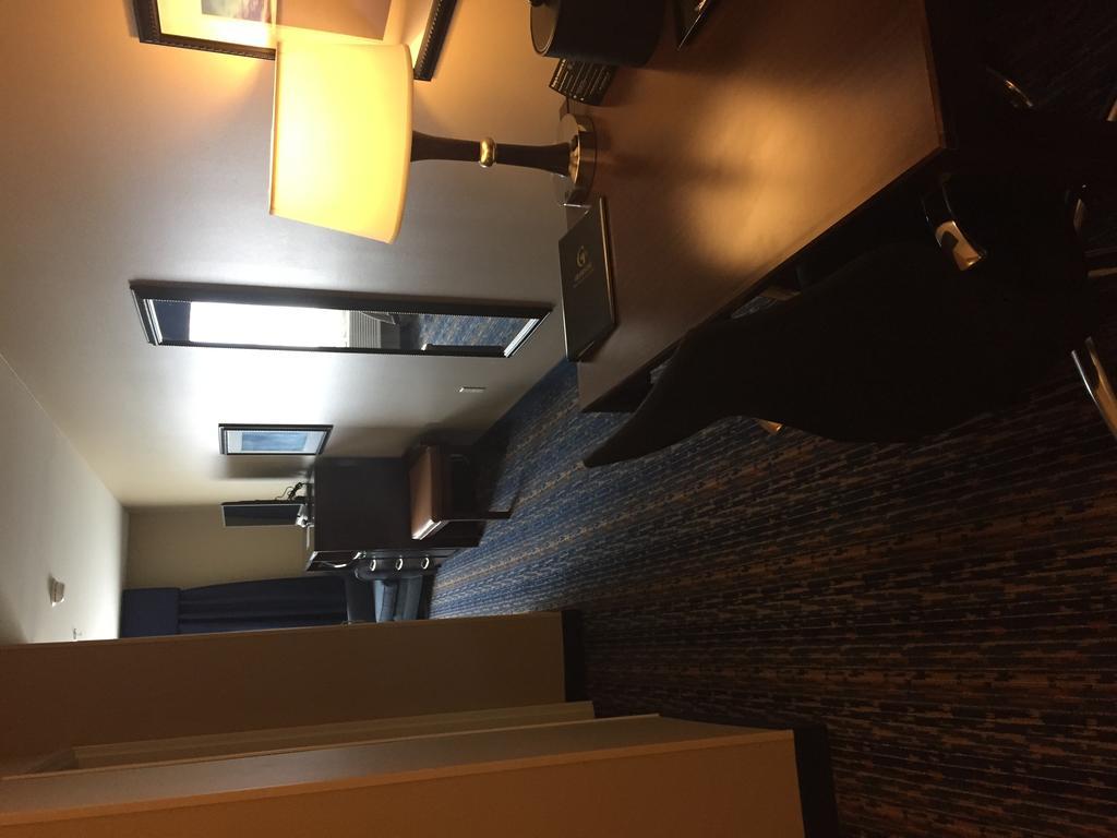 Grandstay Hotel & Suites Mount Horeb - Madison Szoba fotó