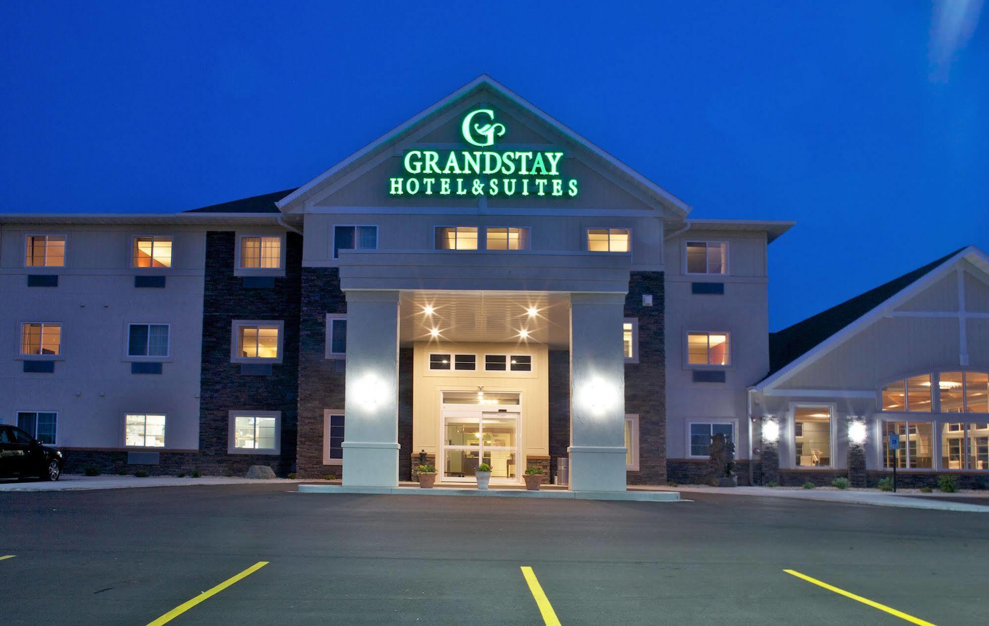 Grandstay Hotel & Suites Mount Horeb - Madison Kültér fotó